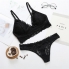 Set lingerie in pizzo floreale, sensazione delicata e seducente.